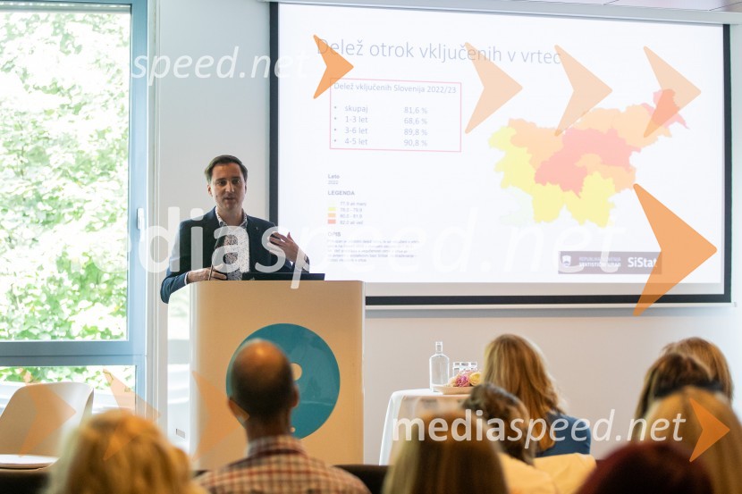  Denis Baš, dr. med., spec. pediatrijeStrokovno srečanje ravnateljic in ravnateljev vrtcev