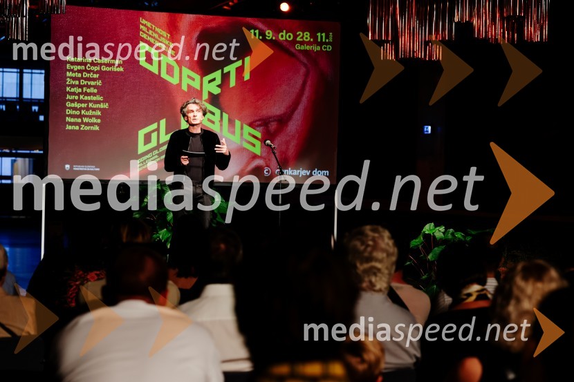  Jure Longyka, moderatorOdprtje razstave Odprti globus, Cankarjev dom