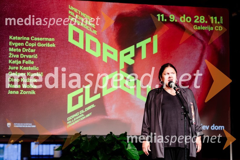  Uršula Cetinski, generalna direktorica, Cankarjev domOdprtje razstave Odprti globus, Cankarjev dom