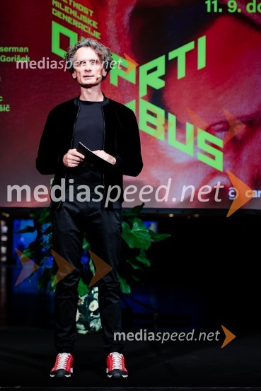  Jure Longyka, moderatorOdprtje razstave Odprti globus, Cankarjev dom