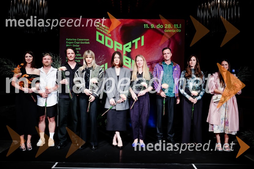  Katarina Hergouth, vodja razstavnega programa, Cankarjev dom;  Gašper Kunšič, umetnik;  Dino Kužnik, umetnik;  Nana Wolke, umetnica;  Katarina Caserman, umetnica;  Katja Felle, umetnica;  Jure Kastelic, umetnik;  Živa Drvarič, umetnica;  Jana Zornik, umetnicaOdprtje razstave Odprti globus, Cankarjev dom