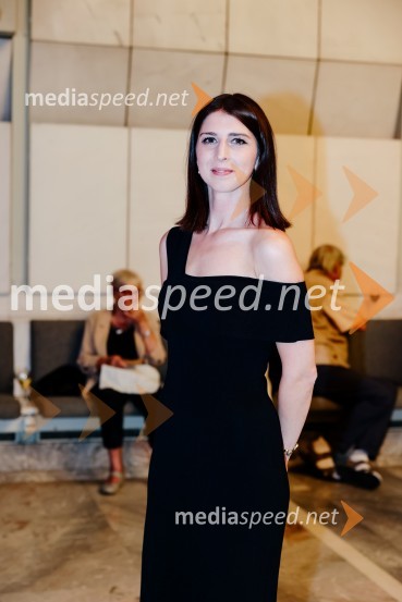  Katarina Hergouth, vodja razstavnega programa, Cankarjev domOdprtje razstave Odprti globus, Cankarjev dom