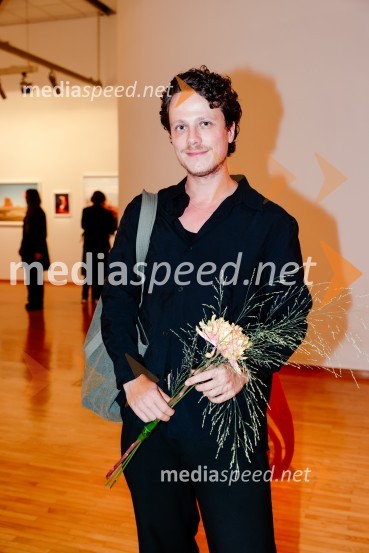  Dino Kužnik, umetnikOdprtje razstave Odprti globus, Cankarjev dom