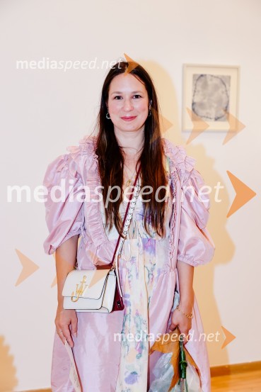  Jana Zornik, umetnicaOdprtje razstave Odprti globus, Cankarjev dom