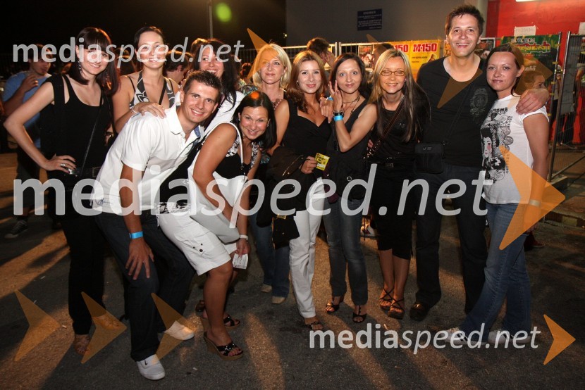 Ekipa televizije RTSPiše se leto 2009