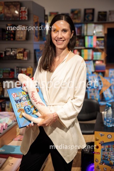  Mateja RosaPredstavitev nove Guinnessove knjige rekordov in druženje s slovenskimi rekorderji