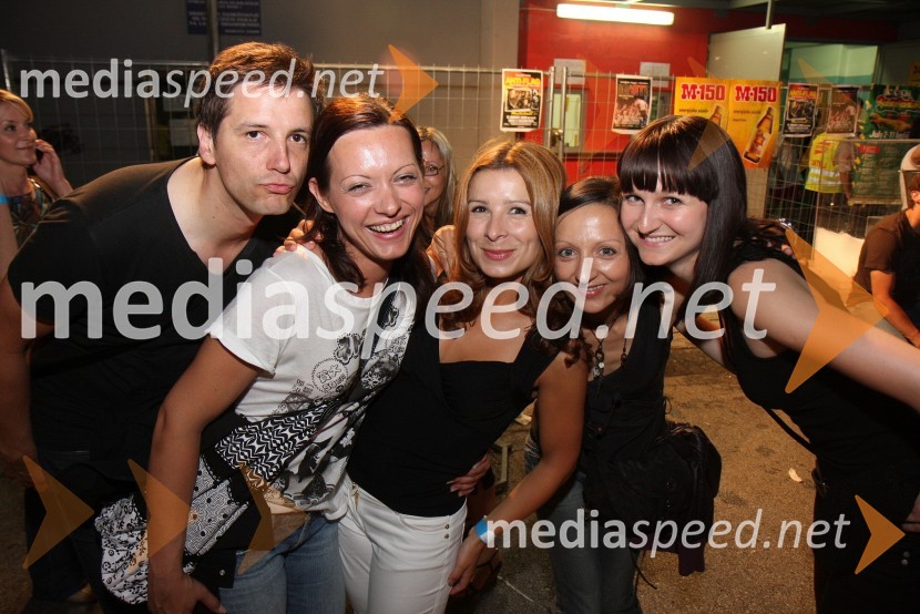 Ekipa televizije RTSPiše se leto 2009