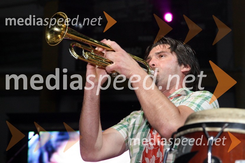 David Kovšca - Buda, pevec skupine Elvis JacksonPiše se leto 2009