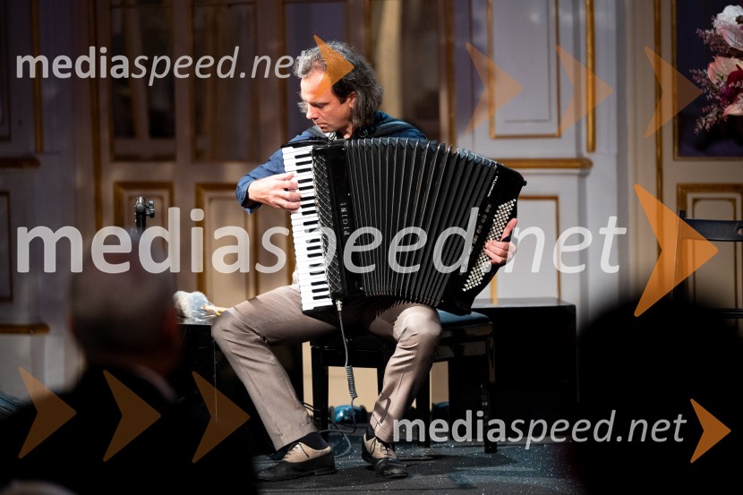  Marko Hatlak, harmonikarDan Univerze v Mariboru 2024