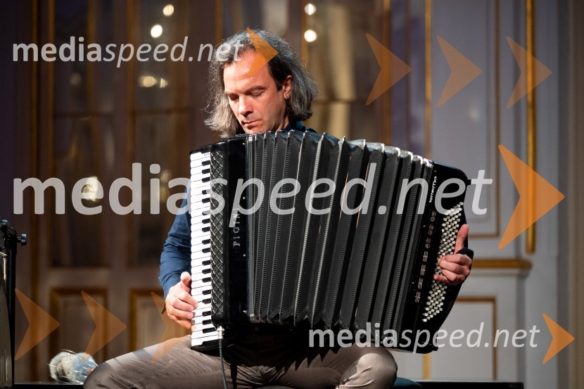  Marko Hatlak, harmonikarDan Univerze v Mariboru 2024