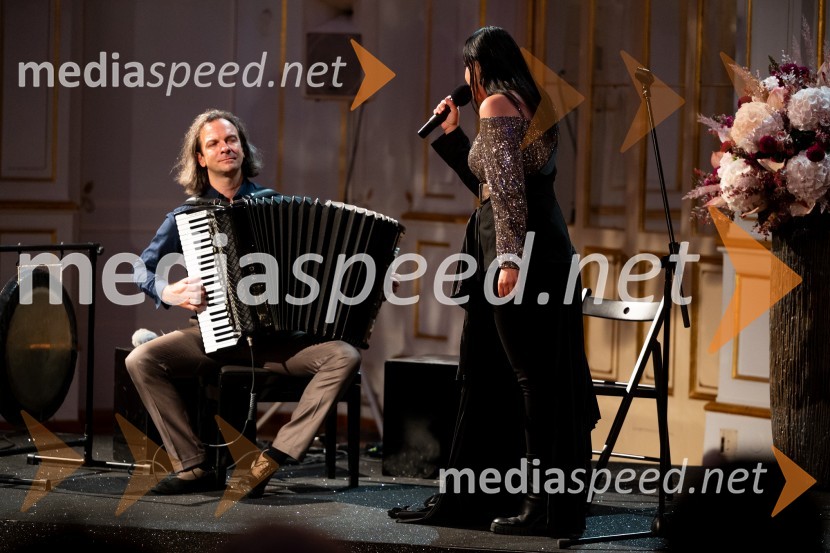  Marko Hatlak, harmonikar;  Tinkara Kovač, glasbenicaDan Univerze v Mariboru 2024