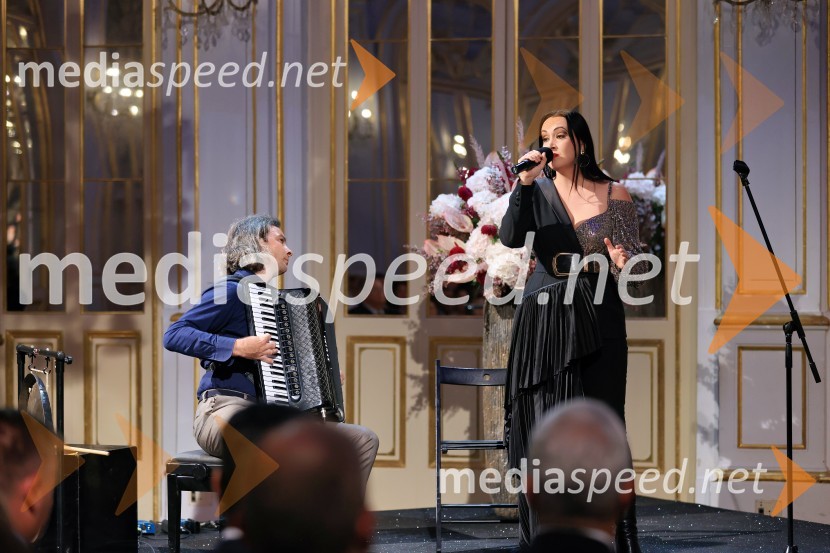  Marko Hatlak, harmonikar;  Tinkara Kovač, glasbenicaDan Univerze v Mariboru 2024