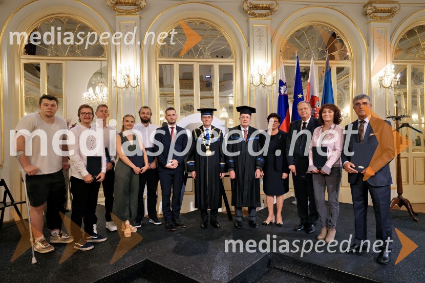  Enej Marinič, Judoist;  Klemen Tršinar;  Marko Plankelj;  Vanja Kolanovič;  Luka Kobale;  Marko Plankelj; prof. dr. Zdravko Kačič, rektor Univerze v Mariboru; Sir Gregory Paul Winter, znanstvenik; prof. dr.  Dušica Pahor, Prodekanica za znanstveno-raziskovalno dejavnost, Fakulteta za medicino, Univerza v Mariboru; izr. prof. dr.  Artur Pahor, dr. med.;  ... ; dr. Josip OrbanićDan Univerze v Mariboru 2024