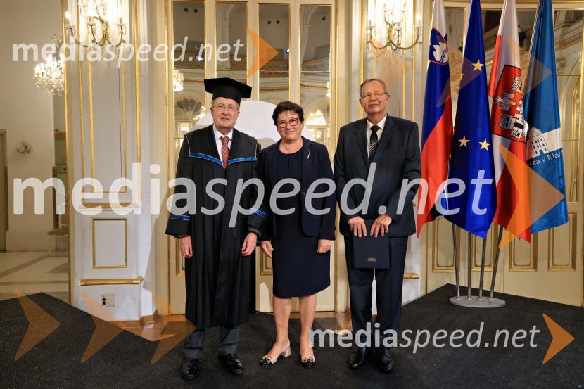 Sir Gregory Paul Winter, znanstvenik; prof. dr.  Dušica Pahor, Prodekanica za znanstveno-raziskovalno dejavnost, Fakulteta za medicino, Univerza v Mariboru; izr. prof. dr.  Artur Pahor, dr. med.Dan Univerze v Mariboru 2024