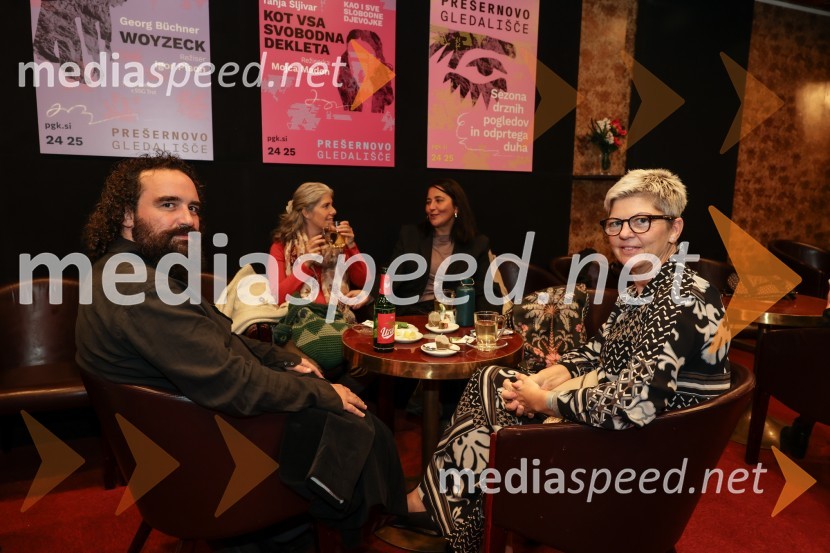   Jure Novak, generalni direktor, Cankarjev dom;  Mirjam Drnovšček, direktorica, SNG Nova GoricaKot vsa svobodna dekleta, premiera Prešernovo gledališče Kranj