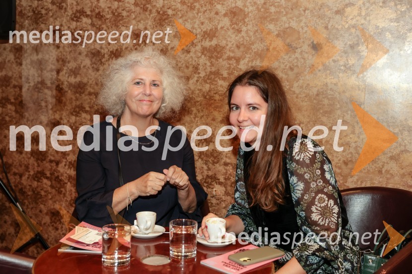 Kot vsa svobodna dekleta, premiera Prešernovo gledališče Kranj