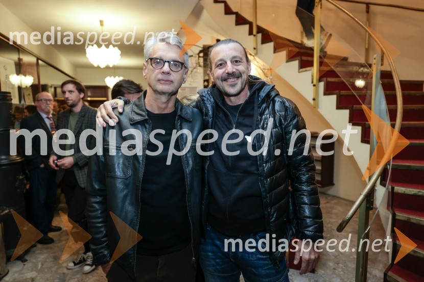  Primož Ekart, igralec, režiser;  Matej Recer, igralecKot vsa svobodna dekleta, premiera Prešernovo gledališče Kranj