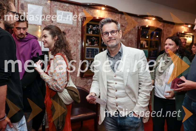  Aljoša Ternovšek, igralecKot vsa svobodna dekleta, premiera Prešernovo gledališče Kranj