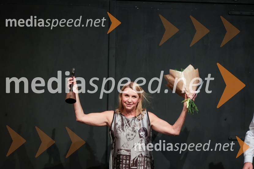  Darja Reichman, igralkaKot vsa svobodna dekleta, premiera Prešernovo gledališče Kranj