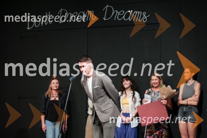  Janez Černe, podžupan Mestne občine KranjKot vsa svobodna dekleta, premiera Prešernovo gledališče Kranj