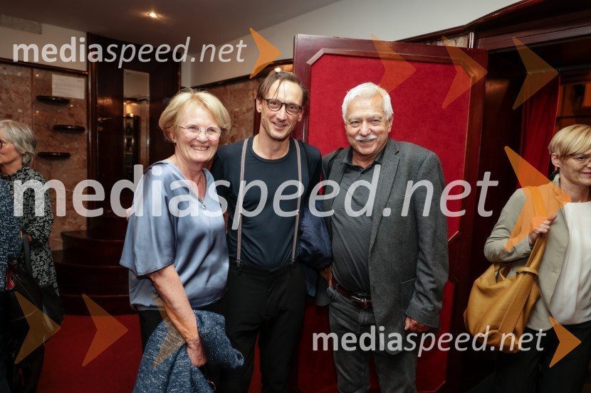  ... ;  Marko  Mandić, igralec;  ... Kot vsa svobodna dekleta, premiera Prešernovo gledališče Kranj