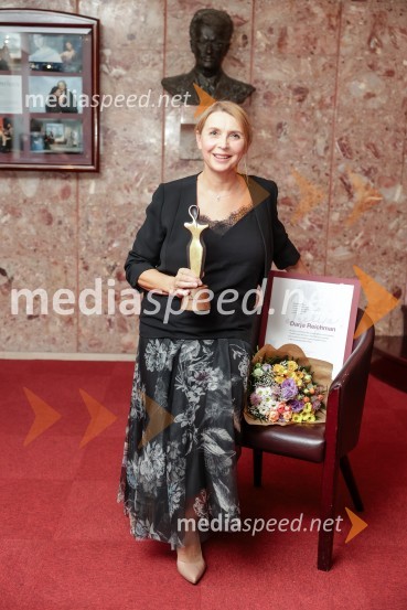  Darja Reichman, igralkaKot vsa svobodna dekleta, premiera Prešernovo gledališče Kranj