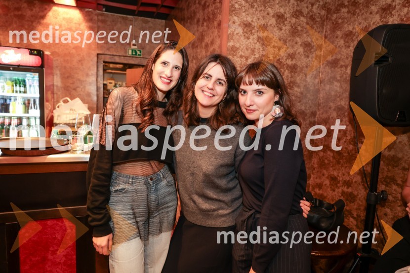  Miranda  Trnjanin, igralka;  Tanja Šljivar, dramatičarka;  Mojca Madon, režiserkaKot vsa svobodna dekleta, premiera Prešernovo gledališče Kranj