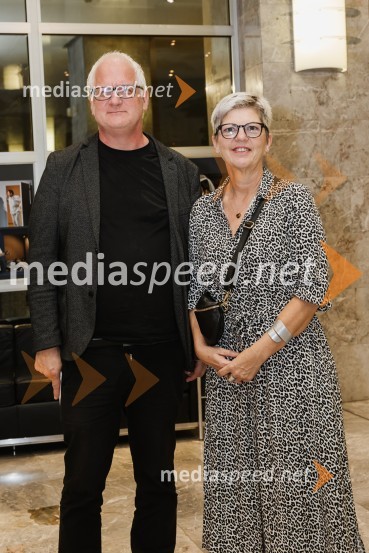 mag. Marko Rusjan, državni sekretar, MK;  Mirjam Drnovšček, direktorica, SNG Nova Gorica64, premiera drame na odru SNG Nova Gorica