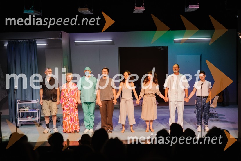  Radoš Bolčina, igralec;  Helena Peršuh, igralka;  Gorazd Jakomini, igralec ;  Jure Kopušar, igralec;  Nika Rozman, igralka;  Urška Taufer, igralka;  Blaž Valič, igralec;  Brigita Gregorič64, premiera drame na odru SNG Nova Gorica