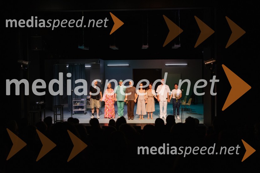  Radoš Bolčina, igralec;  Helena Peršuh, igralka;  Gorazd Jakomini, igralec ;  Jure Kopušar, igralec;  Nika Rozman, igralka;  Urška Taufer, igralka;  Blaž Valič, igralec;  Brigita Gregorič64, premiera drame na odru SNG Nova Gorica