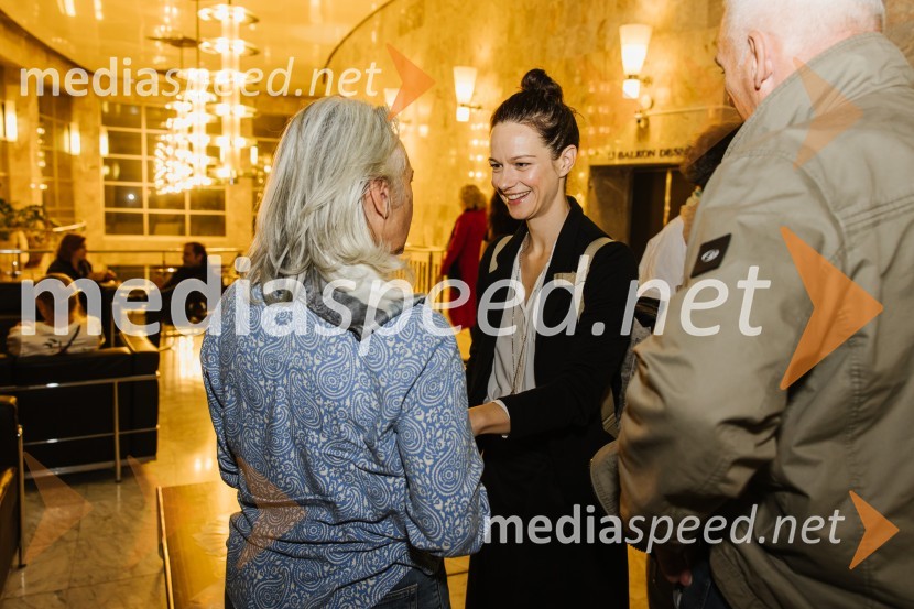  ... ;  Nika Rozman, igralka64, premiera drame na odru SNG Nova Gorica