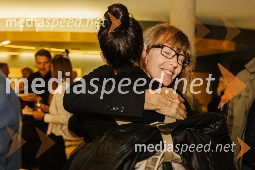  Nika Rozman, igralka;  ... 64, premiera drame na odru SNG Nova Gorica