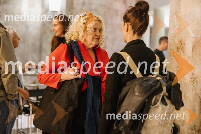  Katja Pegan,  direktorica in režiserka, Gledališče Koper Teatro Capodistria;  Nika Rozman, igralka64, premiera drame na odru SNG Nova Gorica