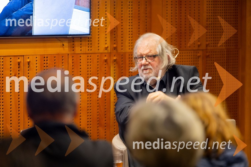  Ervin  Hladnik Milharčič, novinarIskrivo v živo: Ervin Hladnik Milharčič v pogovoru z Markom Crnkovičem