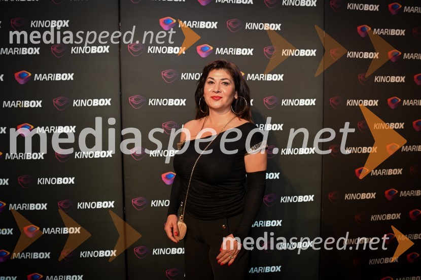  Janja Glogovac, režiserkaPremiera dokumentarnega filma Nikola Tesla, valovi prihodnosti v Mariboxu