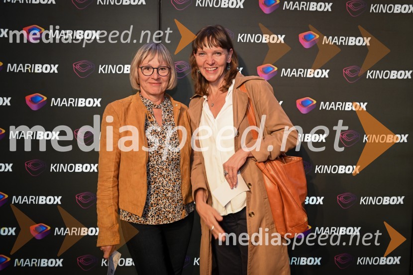  Minka Veselič Kološa;  Mojca Kasjak, plesalka, koreografinja in ustanoviteljica FestivalaPlatformaPremiera dokumentarnega filma Nikola Tesla, valovi prihodnosti v Mariboxu