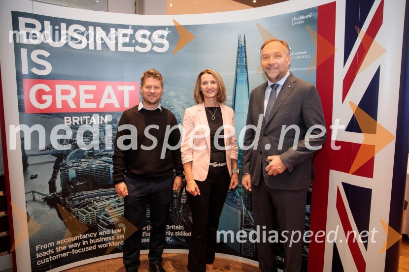  ... ;  Ivana Nedižavec Korada,  namestnica direktorice, Center of Excellence in Finance;  Mart D. Buh, vodja poslovnega razvoja, Britansko-slovenska gospodarska zbornicaČaj z razlogom z naslovom Blagovna znamka delodajalca in prihodnost delovnega okolja