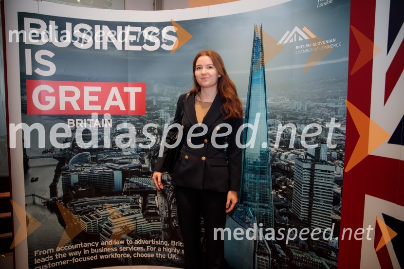 Čaj z razlogom z naslovom Blagovna znamka delodajalca in prihodnost delovnega okolja