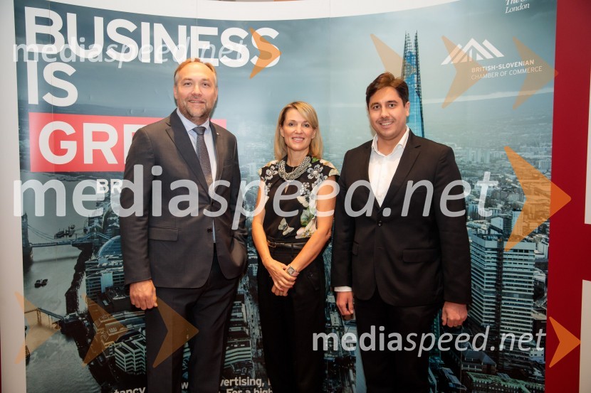  Mart D. Buh, vodja poslovnega razvoja, Britansko-slovenska gospodarska zbornica;  Barbara Uranjek, direktorica, Britansko-slovenska gospodarska zbornica;  ... Čaj z razlogom z naslovom Blagovna znamka delodajalca in prihodnost delovnega okolja