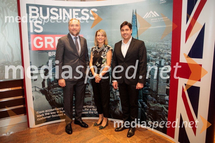  Mart D. Buh, vodja poslovnega razvoja, Britansko-slovenska gospodarska zbornica;  ... ;  ... Čaj z razlogom z naslovom Blagovna znamka delodajalca in prihodnost delovnega okolja