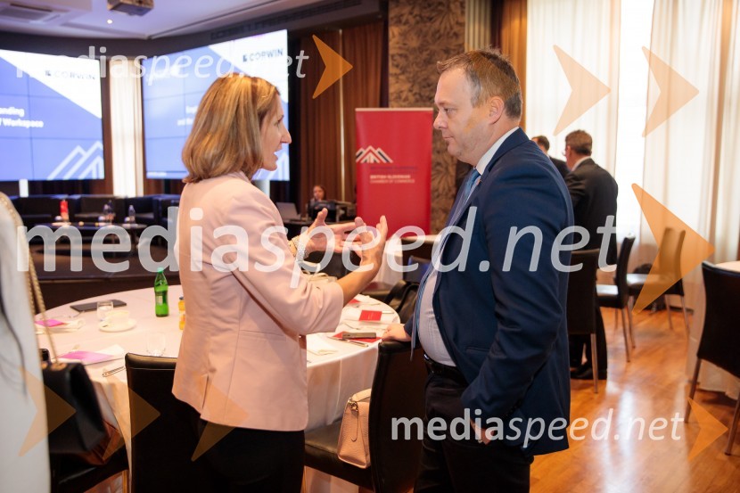  Ivana Nedižavec Korada,  namestnica direktorice, Center of Excellence in Finance;  ... Čaj z razlogom z naslovom Blagovna znamka delodajalca in prihodnost delovnega okolja