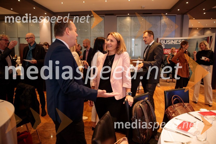  ... ;  Ivana Nedižavec Korada,  namestnica direktorice, Center of Excellence in FinanceČaj z razlogom z naslovom Blagovna znamka delodajalca in prihodnost delovnega okolja