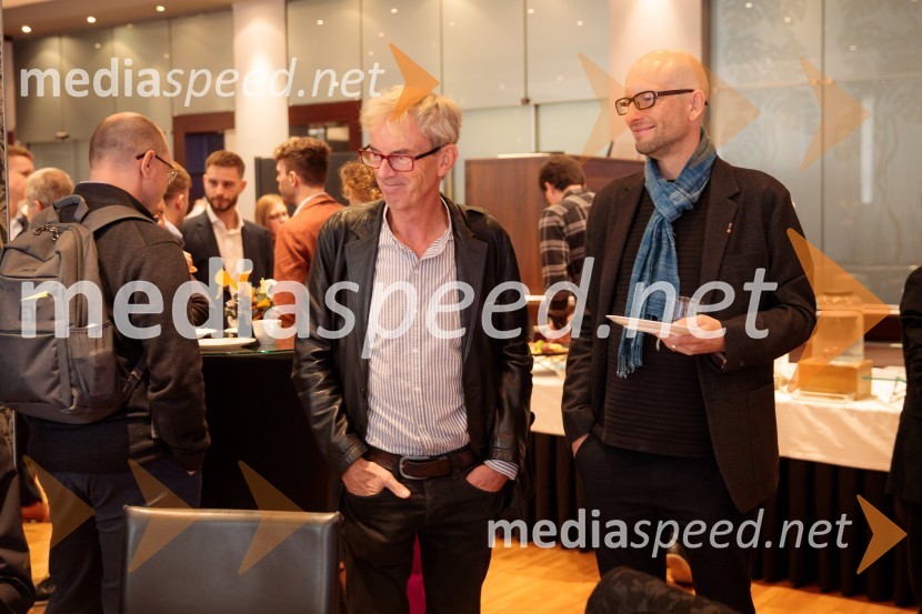 Čaj z razlogom z naslovom Blagovna znamka delodajalca in prihodnost delovnega okolja