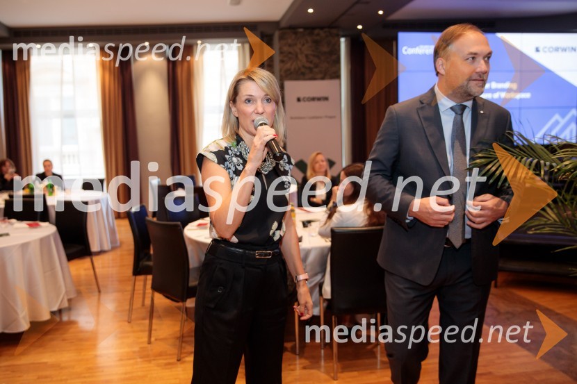  Barbara Uranjek, direktorica, Britansko-slovenska gospodarska zbornica;  Mart D. Buh, vodja poslovnega razvoja, Britansko-slovenska gospodarska zbornicaČaj z razlogom z naslovom Blagovna znamka delodajalca in prihodnost delovnega okolja