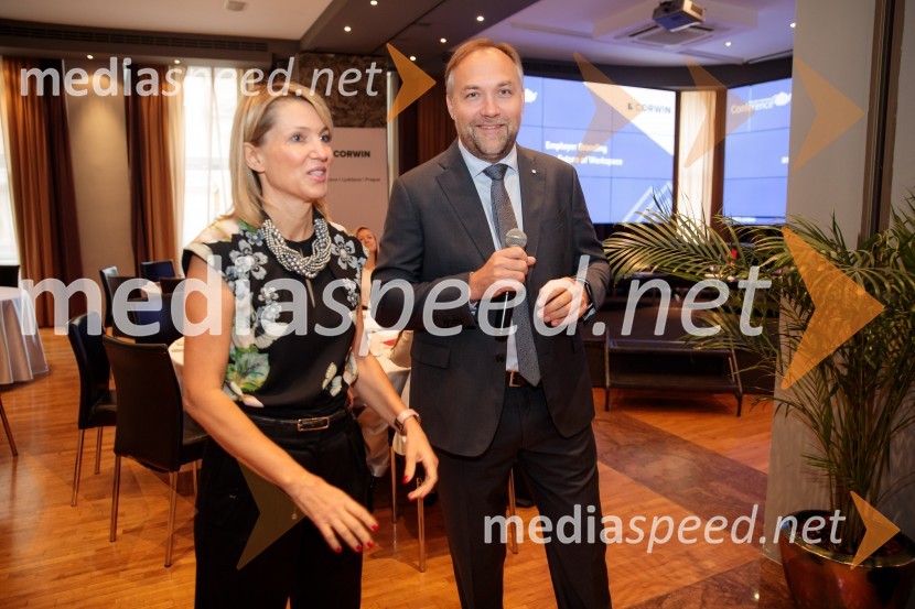  Barbara Uranjek, direktorica, Britansko-slovenska gospodarska zbornica;  Mart D. Buh, vodja poslovnega razvoja, Britansko-slovenska gospodarska zbornicaČaj z razlogom z naslovom Blagovna znamka delodajalca in prihodnost delovnega okolja