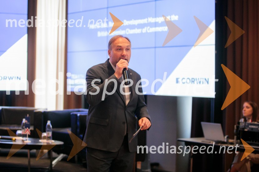  Mart D. Buh, vodja poslovnega razvoja, Britansko-slovenska gospodarska zbornicaČaj z razlogom z naslovom Blagovna znamka delodajalca in prihodnost delovnega okolja