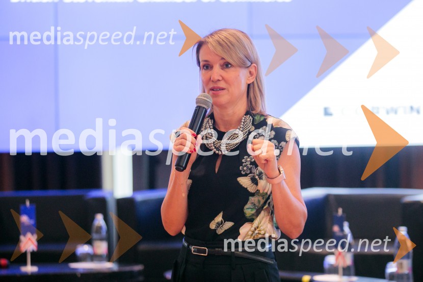  Barbara Uranjek, direktorica, Britansko-slovenska gospodarska zbornicaČaj z razlogom z naslovom Blagovna znamka delodajalca in prihodnost delovnega okolja