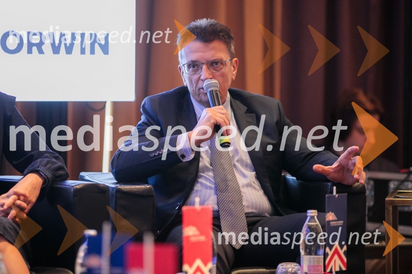 dr. Imre Balogh, Hranilnica LON d.d.Čaj z razlogom z naslovom Blagovna znamka delodajalca in prihodnost delovnega okolja