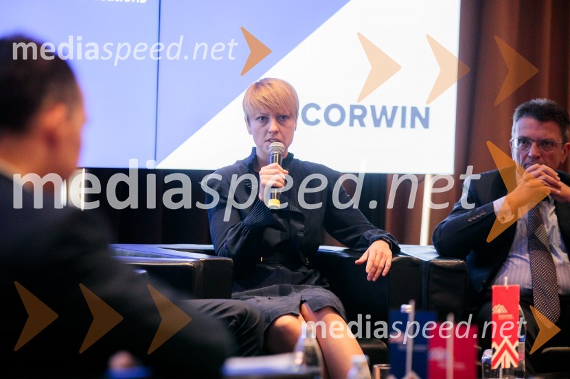  Maja Ostanek Selak, CEO, Alfi Funds; dr. Imre Balogh, Hranilnica LON d.d.Čaj z razlogom z naslovom Blagovna znamka delodajalca in prihodnost delovnega okolja