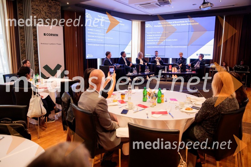 Čaj z razlogom z naslovom Blagovna znamka delodajalca in prihodnost delovnega okolja